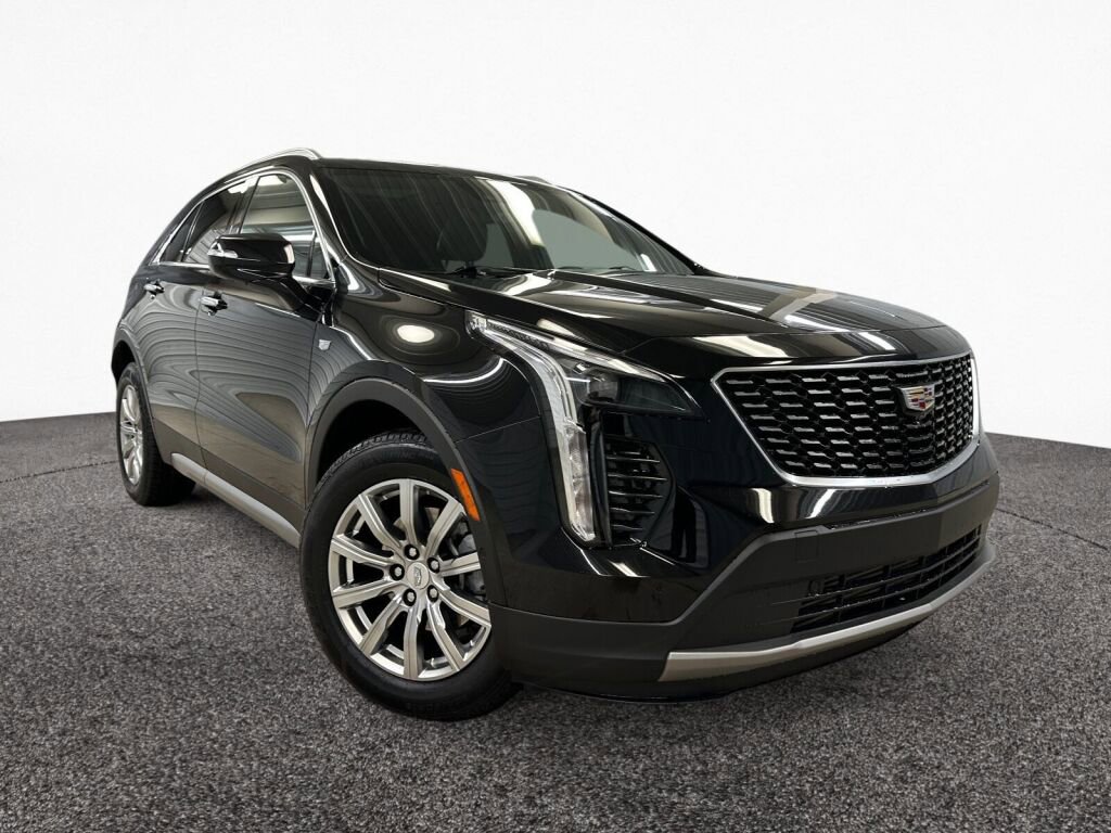 Certified 2022 Cadillac XT4 Premium Luxury w/ Enhanced Visibility Package image 5