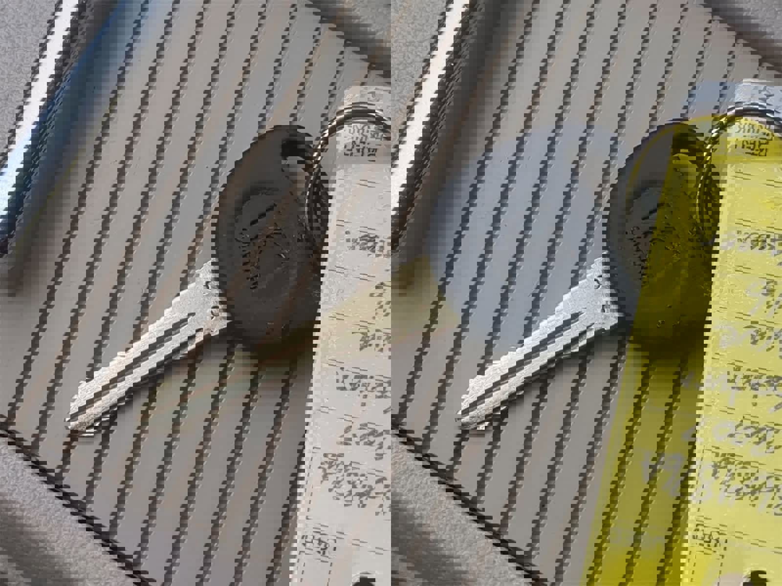 Used 2007 Saturn Vue 2WD V6 w/ Leather Appointments Pkg image 32