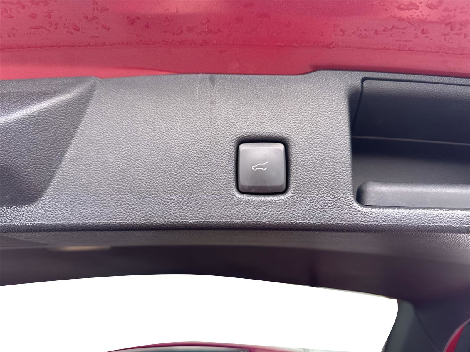 Used 2022 Ford Escape SE w/ Convenience Package FWD image 29