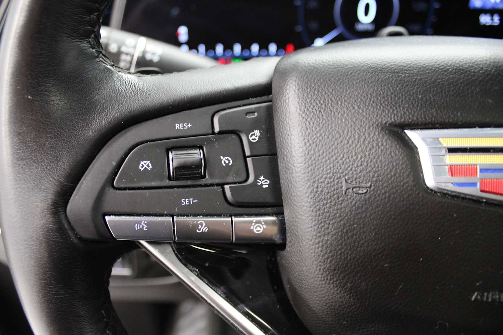 Certified 2024 Cadillac Escalade Sport w/ LPO, ONYX Package image 30