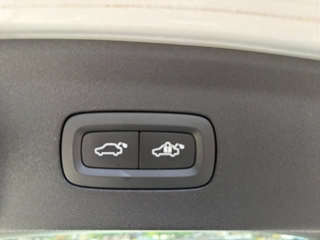 Used 2023 Polestar Polestar 2 w/ Pilot Pack AWD/4WD image 9