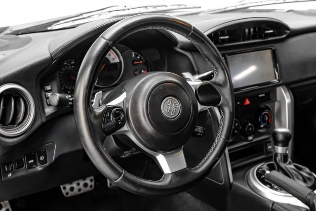 Used 2020 Toyota 86 RWD image 18