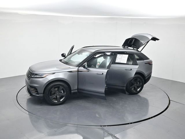 Used 2020 Land Rover Range Rover Velar R-Dynamic S image 44