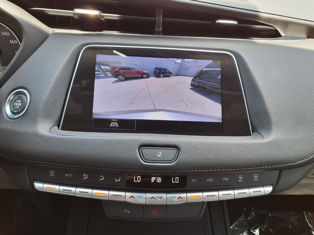 Certified 2023 Cadillac XT4 Luxury FWD image 24