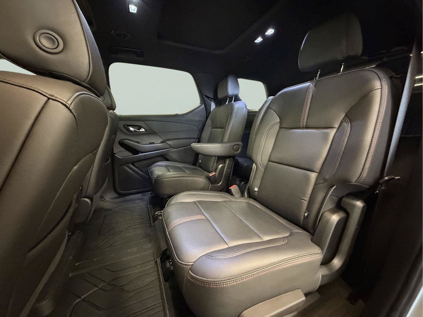 Used 2023 Chevrolet Traverse RS w/ LPO, Floor Liner Package AWD/4WD image 26