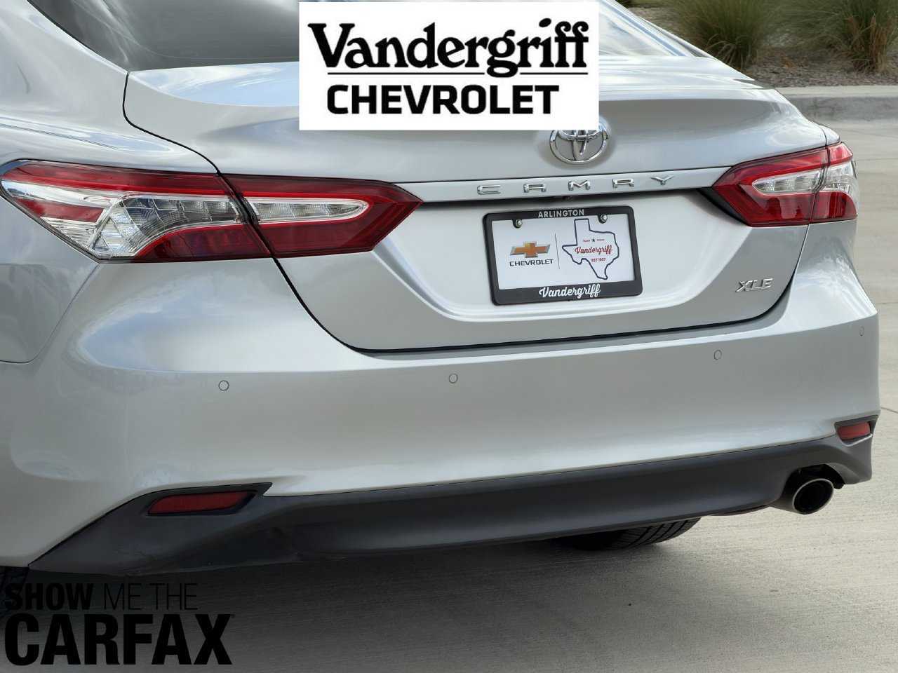 Used 2018 Toyota Camry XLE FWD image 6