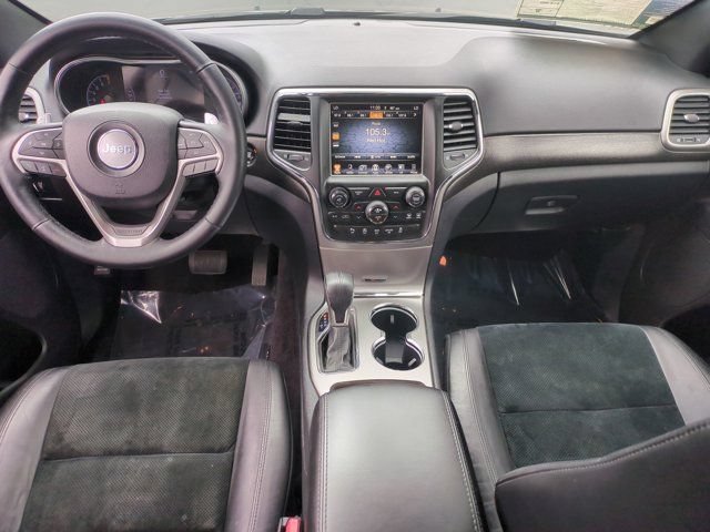 Used 2017 Jeep Grand Cherokee Altitude AWD/4WD image 23