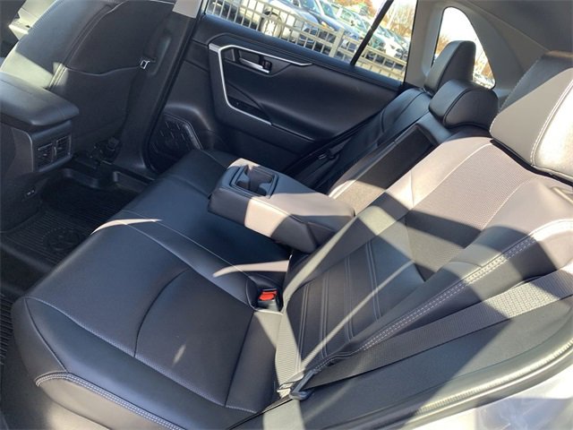 Used 2025 Toyota RAV4 Limited image 10