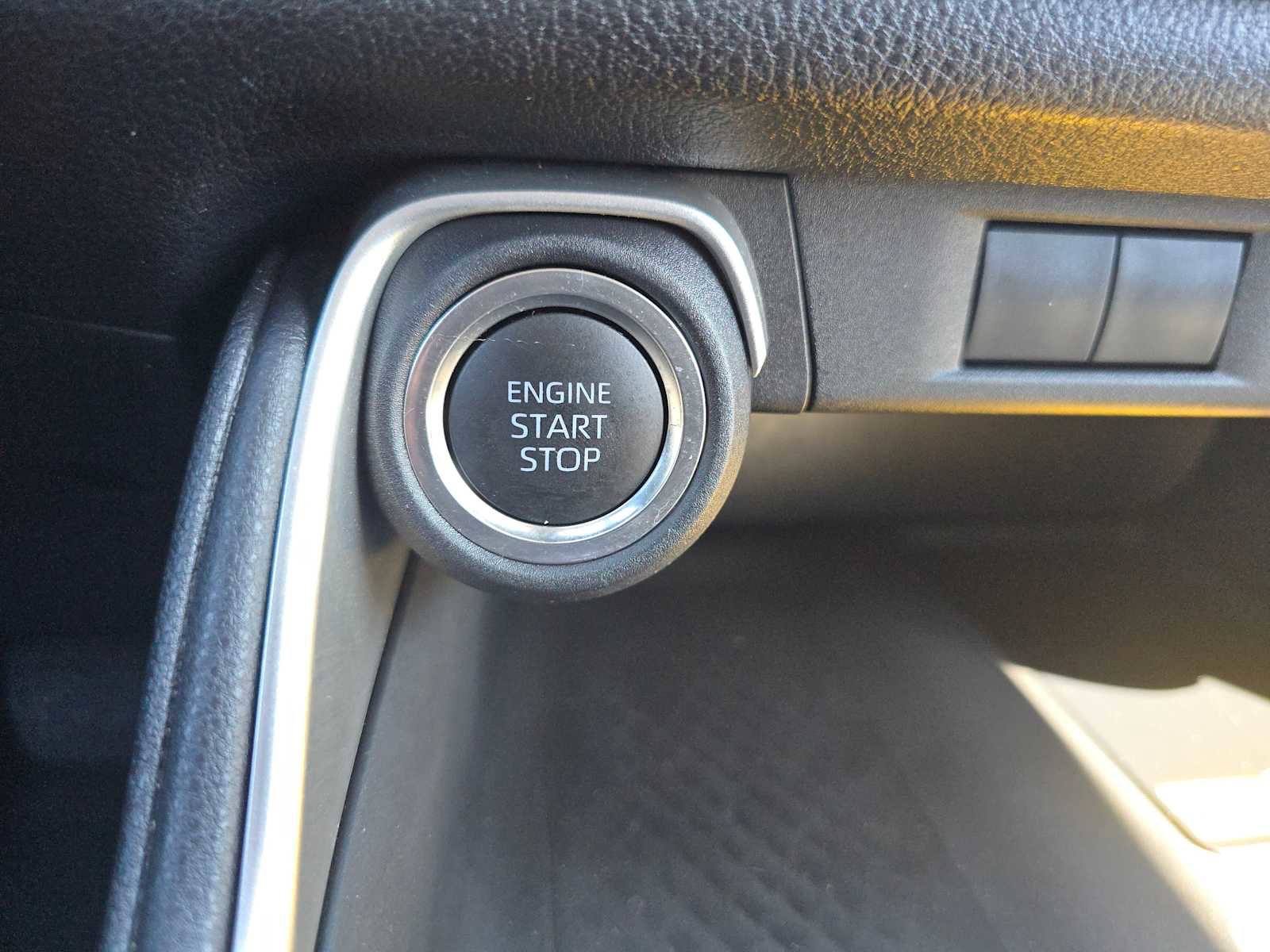 Certified 2025 Toyota Grand Highlander XLE image 32