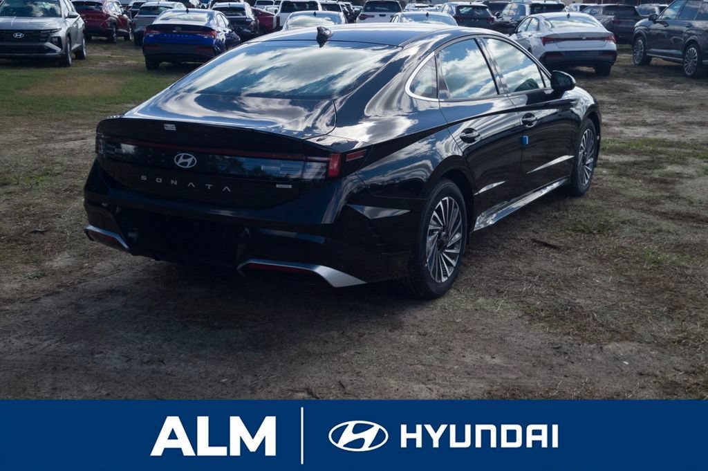 New 2025 Hyundai Sonata SEL FWD image 6