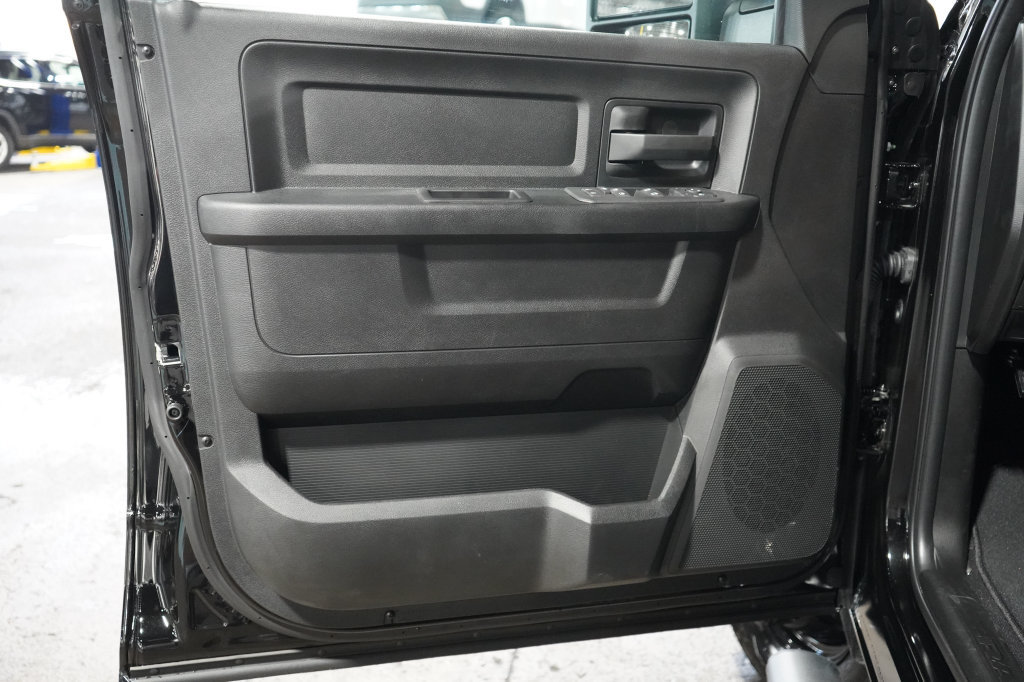 New 2027 RAM 3500 Tradesman AWD/4WD image 27