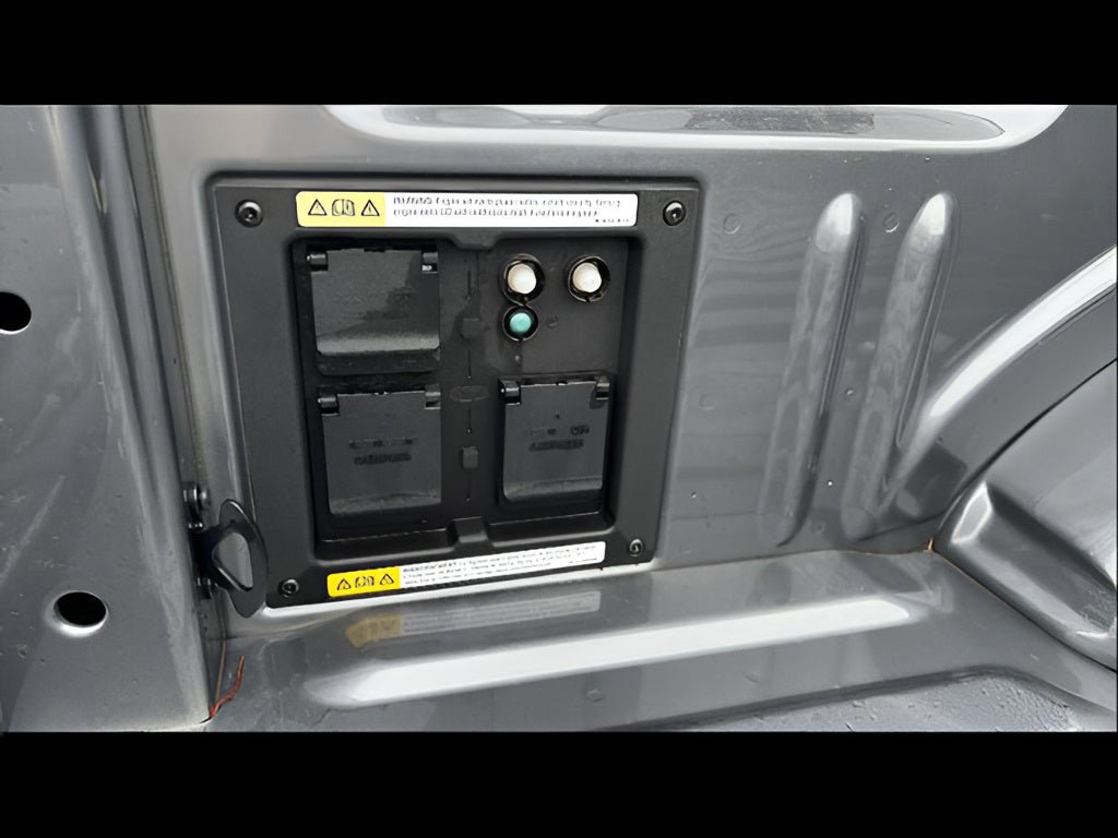 New 2025 Ford F150 Platinum w/ Equipment Group 702A High image 22