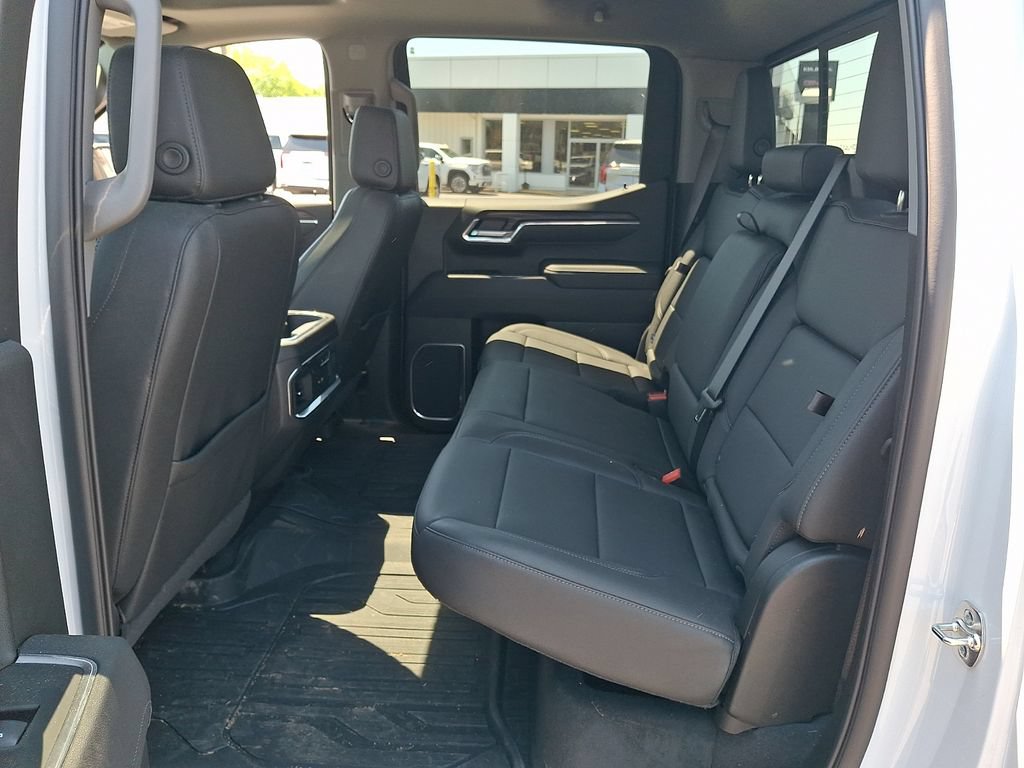 Used 2026 GMC Sierra 1500 SLT w/ SLT Premium Plus Package AWD/4WD image 11