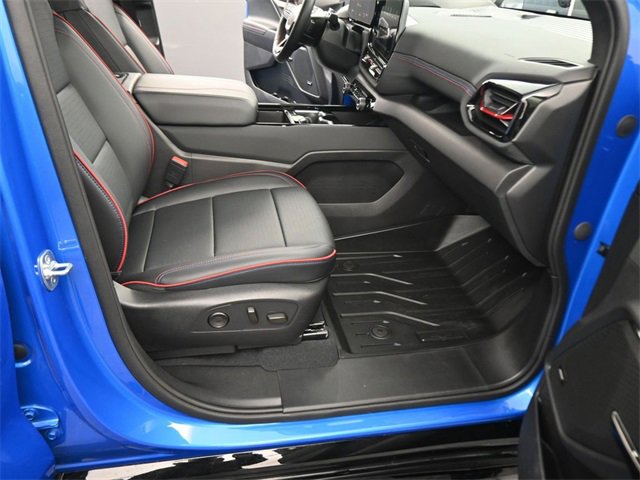 Used 2025 Chevrolet Silverado EV RST image 12