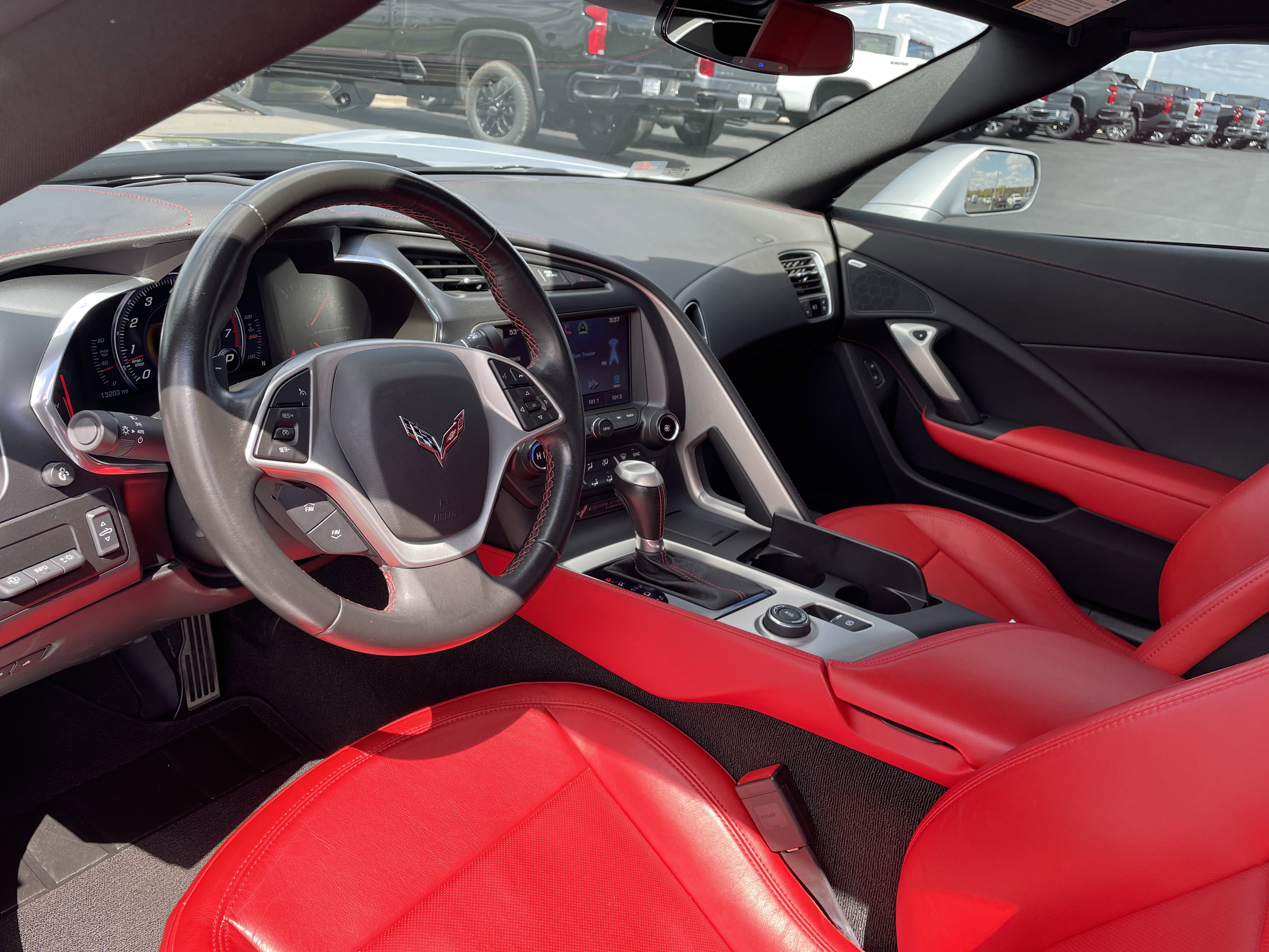 Used 2014 Chevrolet Corvette Stingray Convertible w/ 2LT Preferred Equipment Group RWD image 9