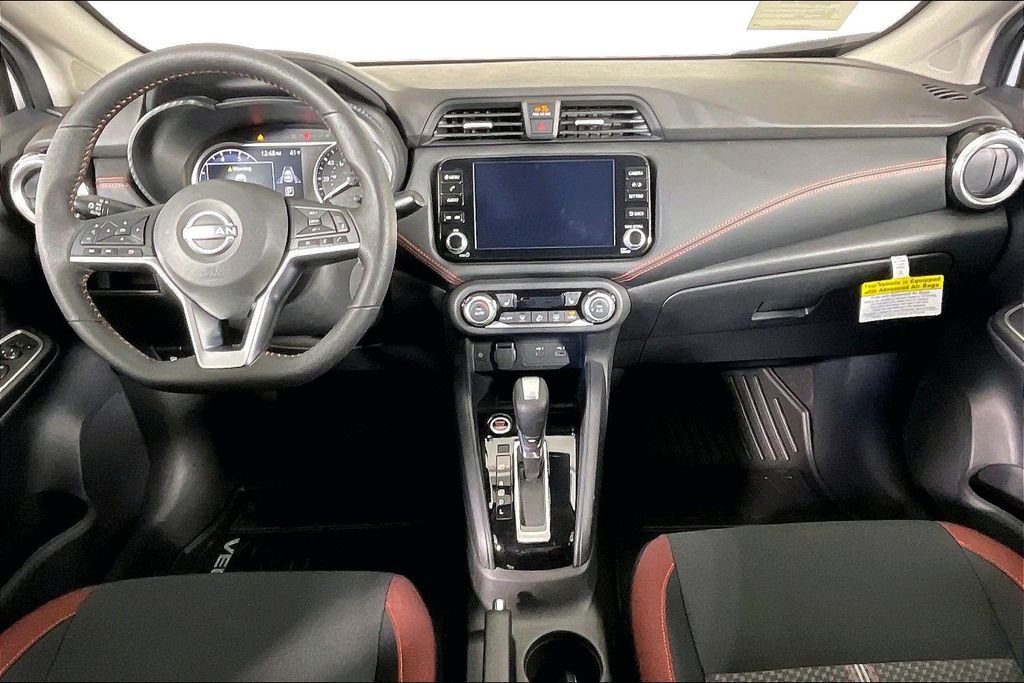 New 2025 Nissan Versa SR w/ Trunk Package FWD image 2
