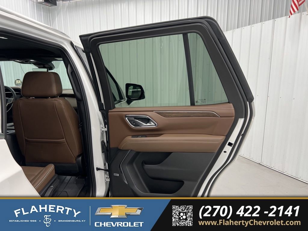 Used 2024 Chevrolet Tahoe High Country image 12