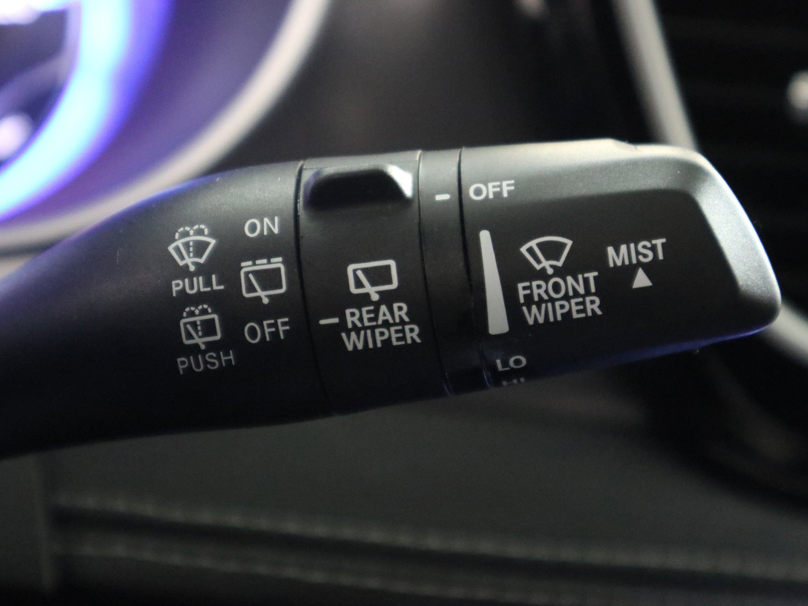 New 2026 Chrysler Pacifica Select image 32