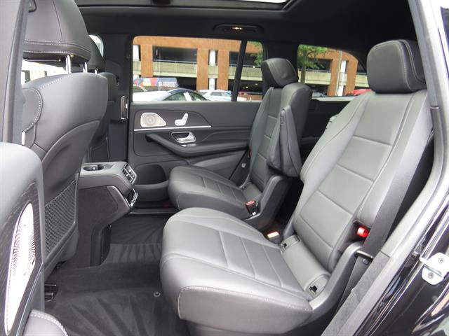 Used 2025 Mercedes-Benz GLS 450 4MATIC image 21