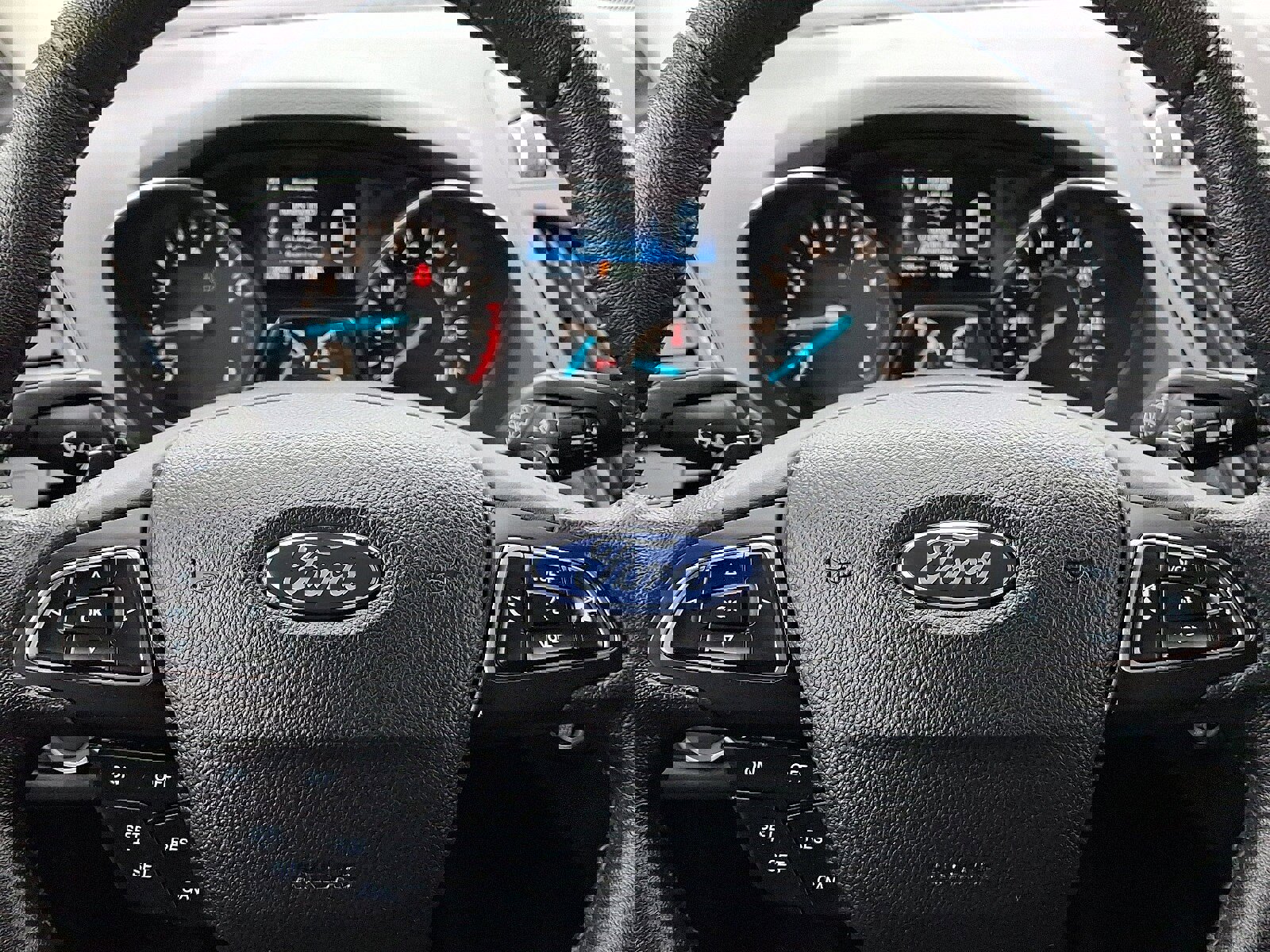 Used 2017 Ford Escape Titanium image 18