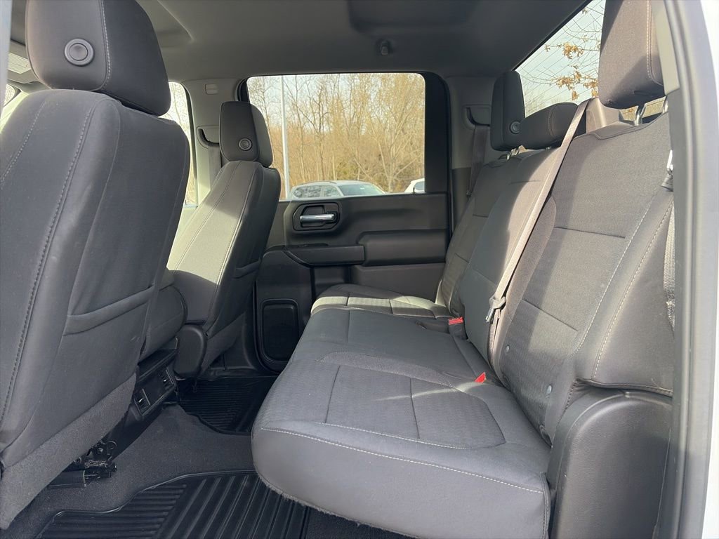 Used 2022 Chevrolet Silverado 2500 Custom w/ Custom Value Package image 25