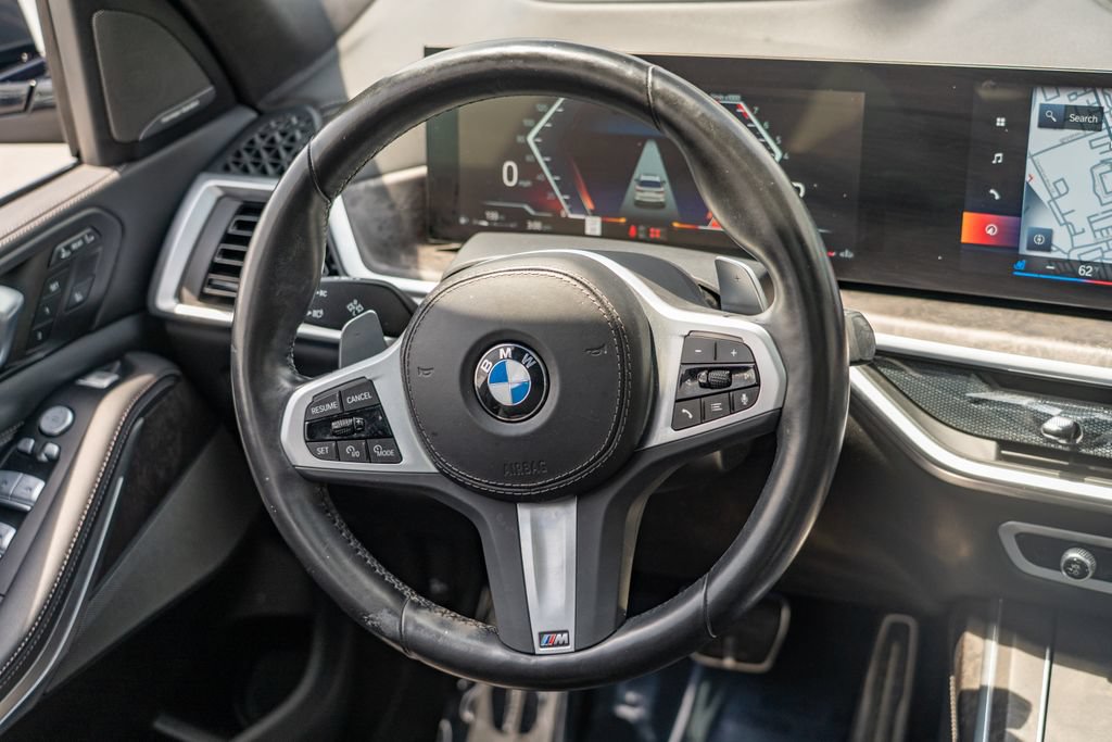Used 2023 BMW X7 xDrive40i w/ M Sport Package AWD/4WD image 24