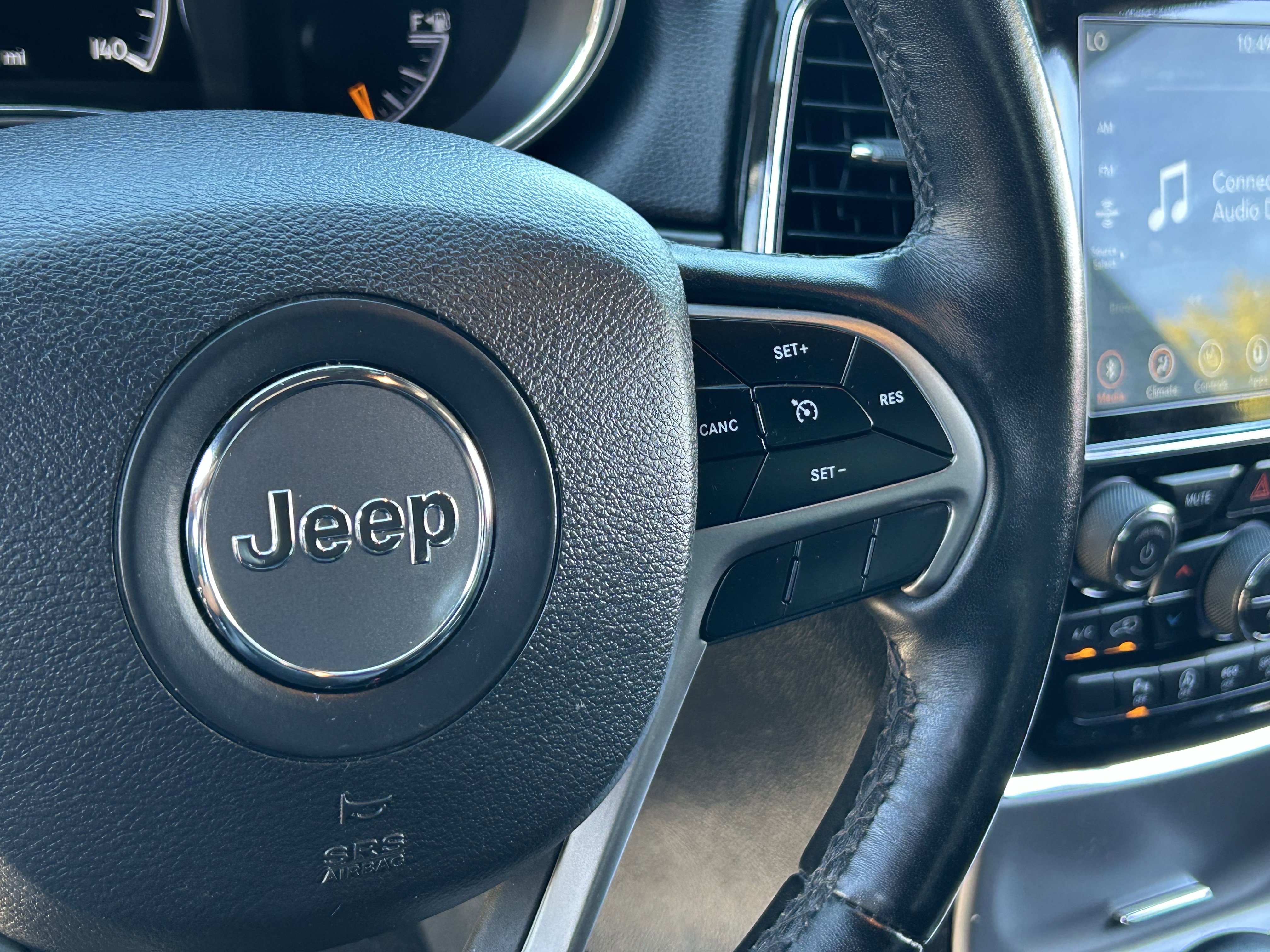 Certified 2021 Jeep Grand Cherokee Laredo X AWD/4WD image 24