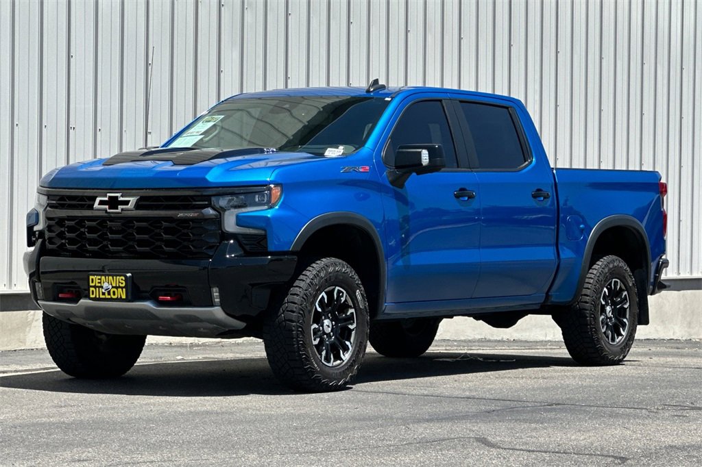 Used 2023 Chevrolet Silverado 1500 ZR2 w/ Technology Package image 9