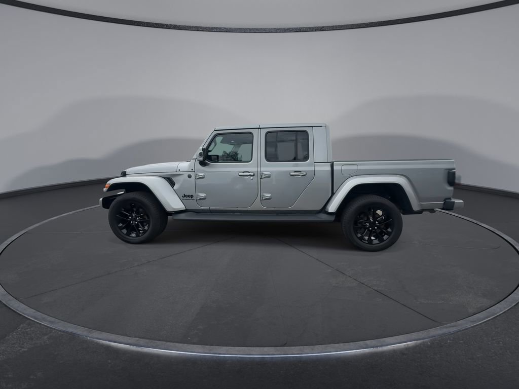 Used 2021 Jeep Gladiator Overland image 5