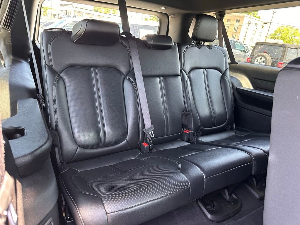 Used 2024 Jeep Wagoneer L 4WD image 24