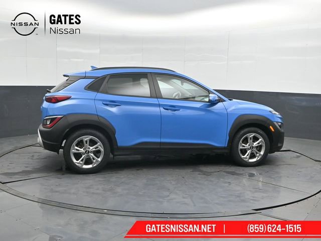 Used 2022 Hyundai Kona SEL w/ Convenience Package image 3
