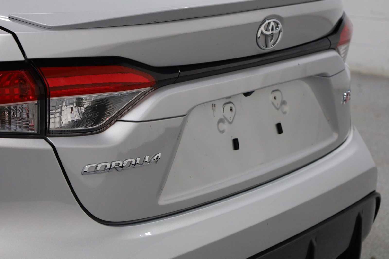 Used 2023 Toyota Corolla SE image 8