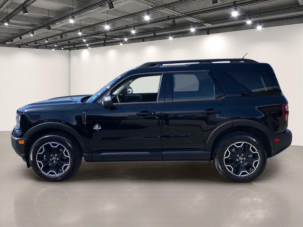 Used 2025 Ford Bronco Sport Outer Banks w/ Outer Banks Tech Package+ AWD/4WD image 4