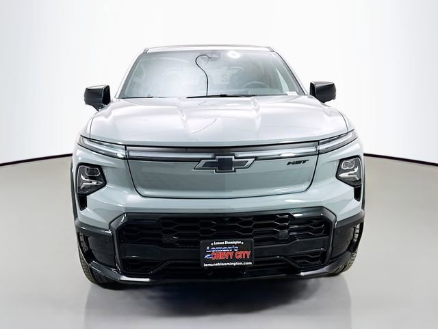 New 2025 Chevrolet Silverado EV RST image 2