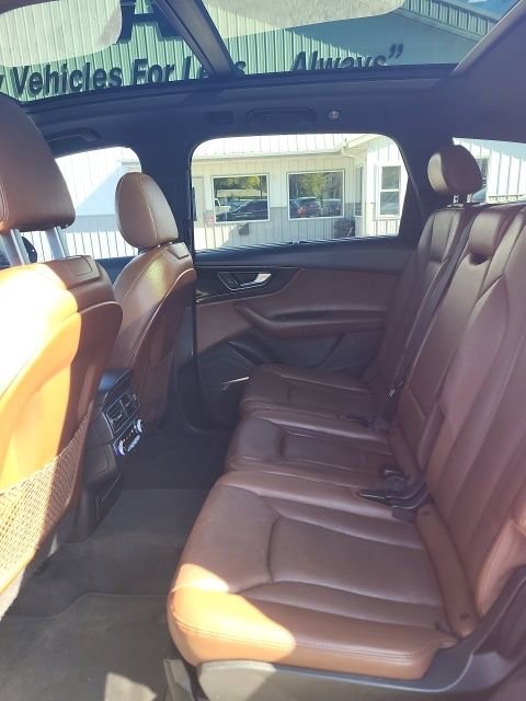 Used 2017 Audi Q7 3.0T Prestige w/ Prestige Package image 11