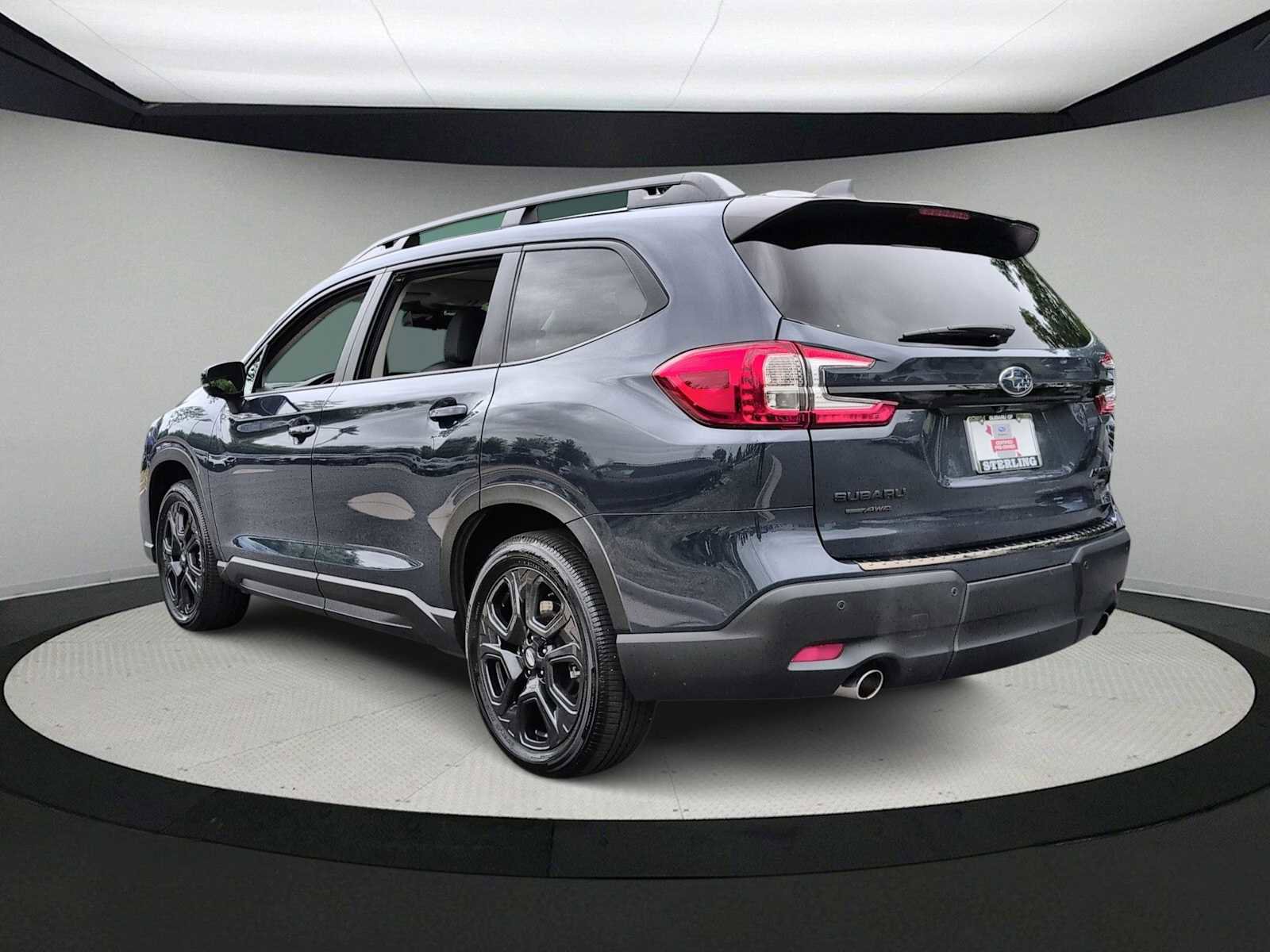 Certified 2025 Subaru Ascent Bronze Edition AWD/4WD image 6
