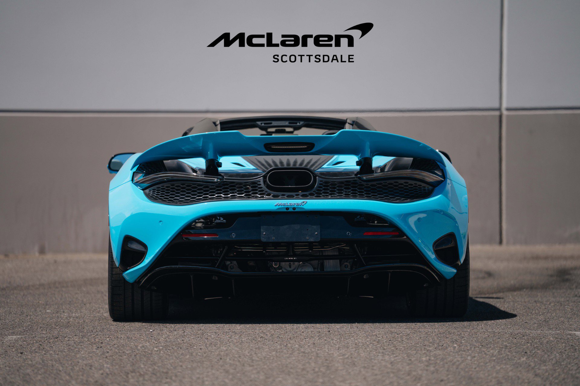 Used 2025 McLaren 750S Spider image 8