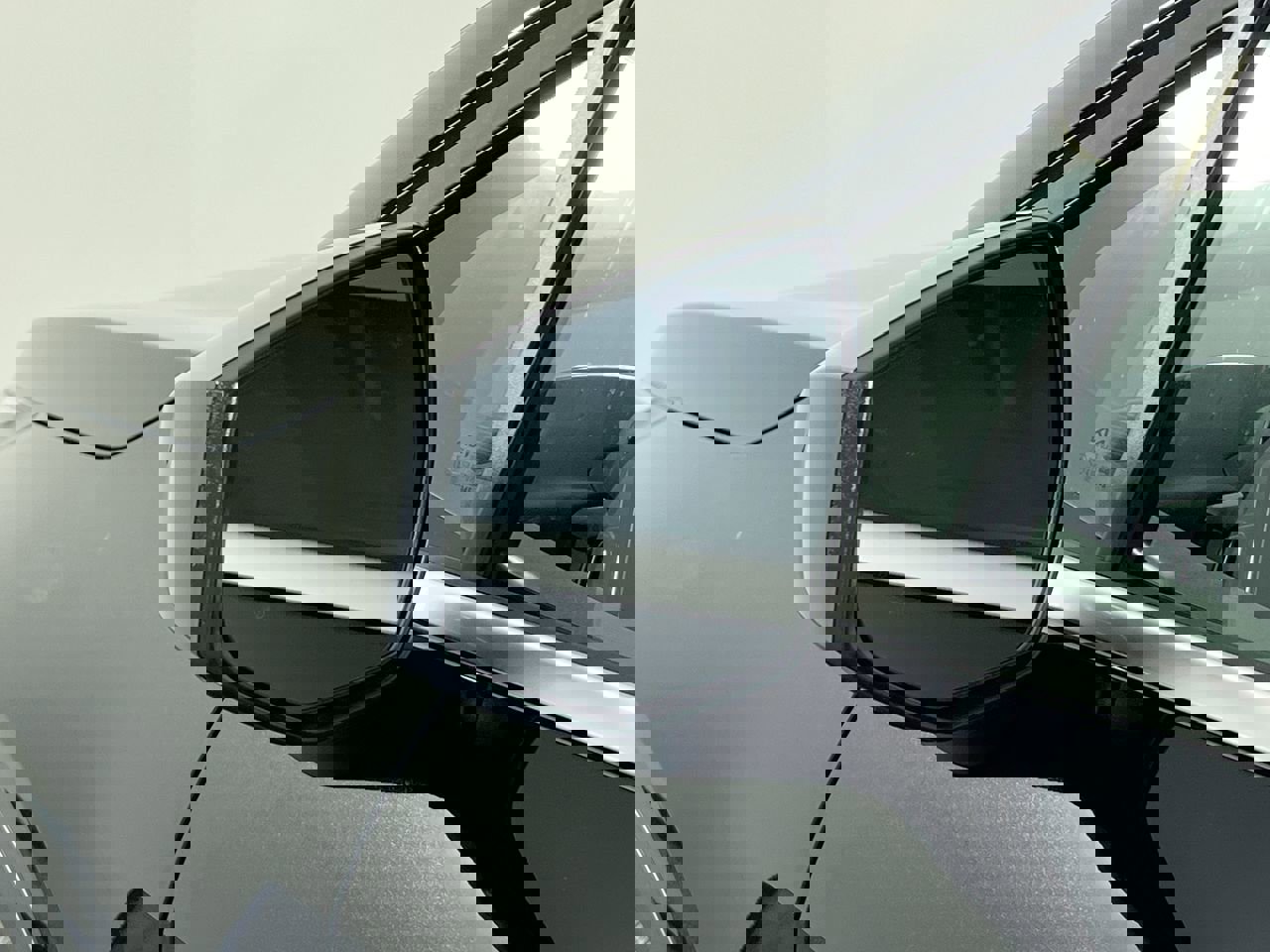 Used 2023 Kia Sportage LX image 12