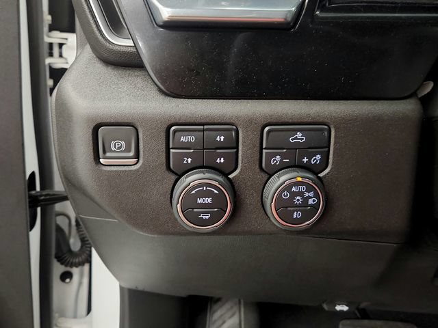 Used 2024 Chevrolet Silverado 1500 RST w/ Z71 Off-Road Package AWD/4WD image 33