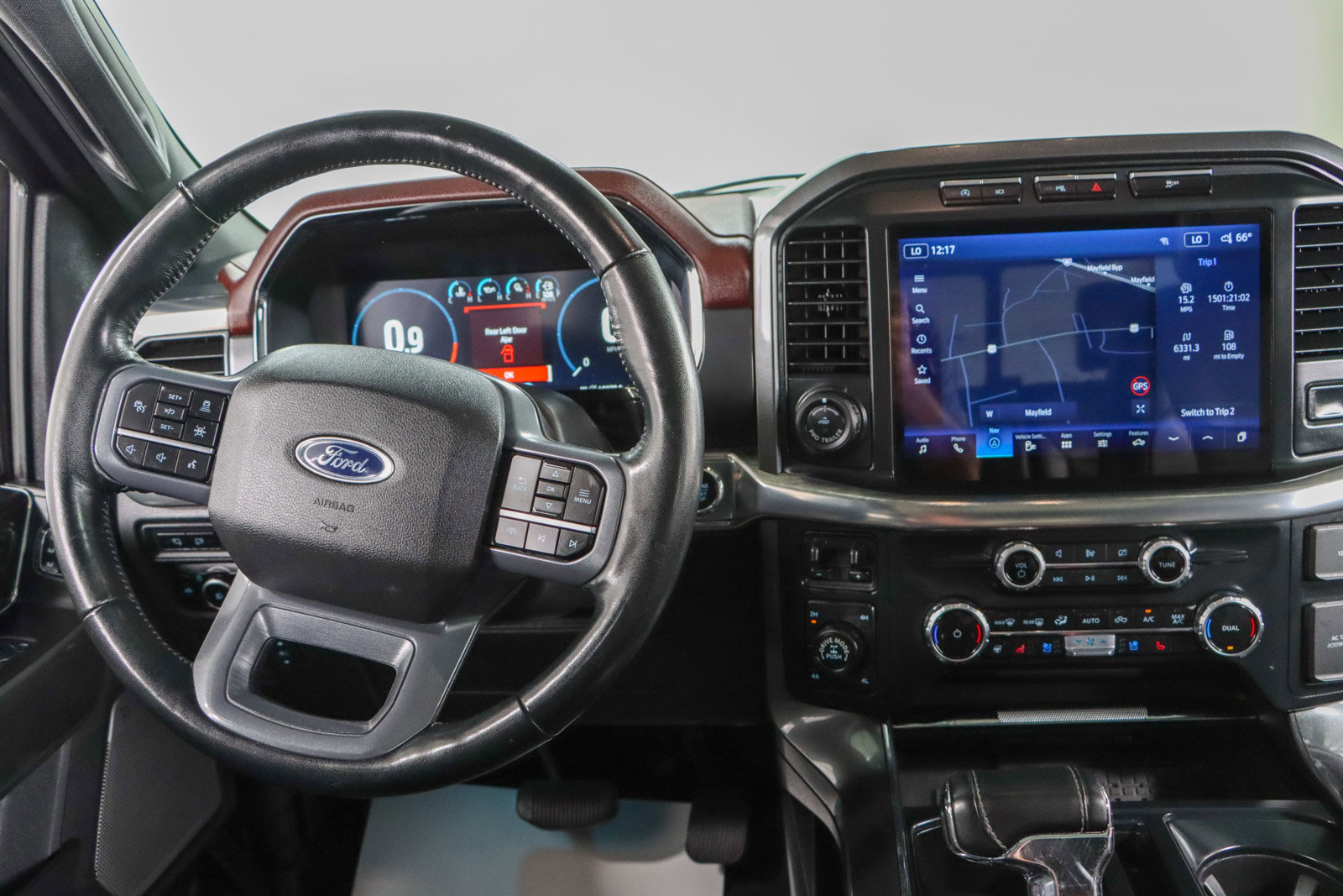 Used 2023 Ford F150 Lariat w/ Equipment Group 502A High AWD/4WD image 19