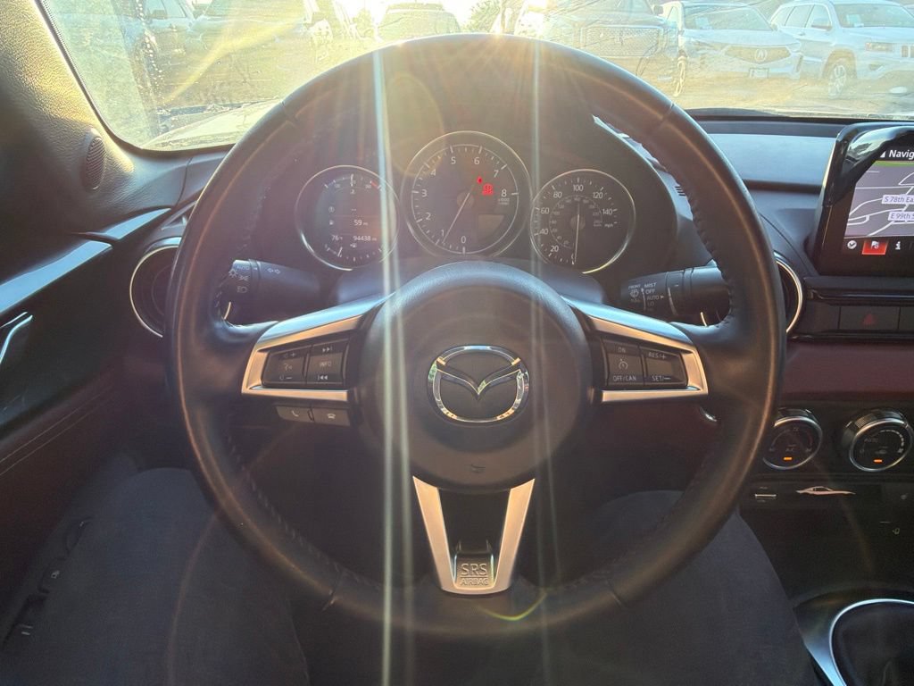 Used 2019 MAZDA MX-5 Miata RF Grand Touring w/ GT-S Package RWD image 9
