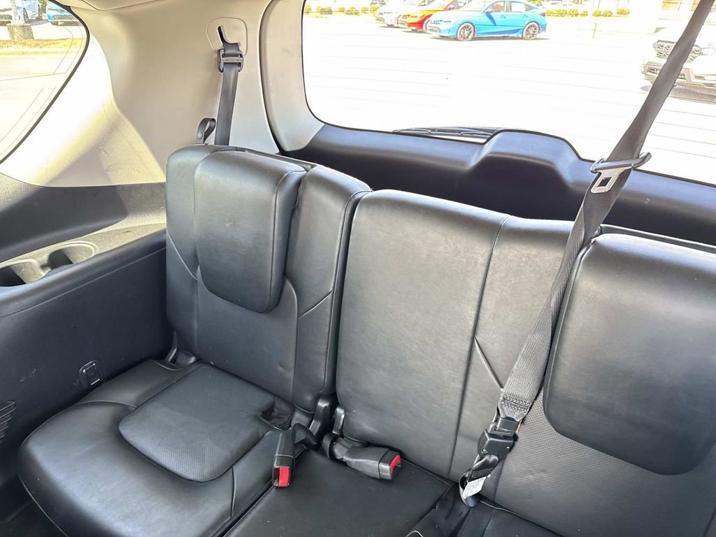 Used 2021 Nissan Armada SL w/ Captain's Chairs Package image 13