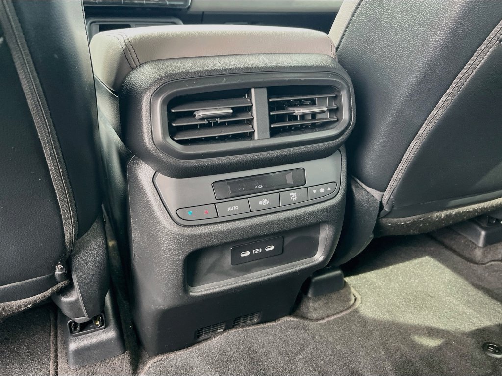 Used 2024 Honda Pilot EX-L image 24