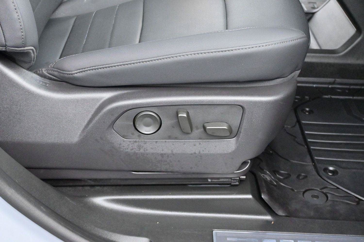 Used 2024 GMC Hummer EV 3X AWD/4WD image 37