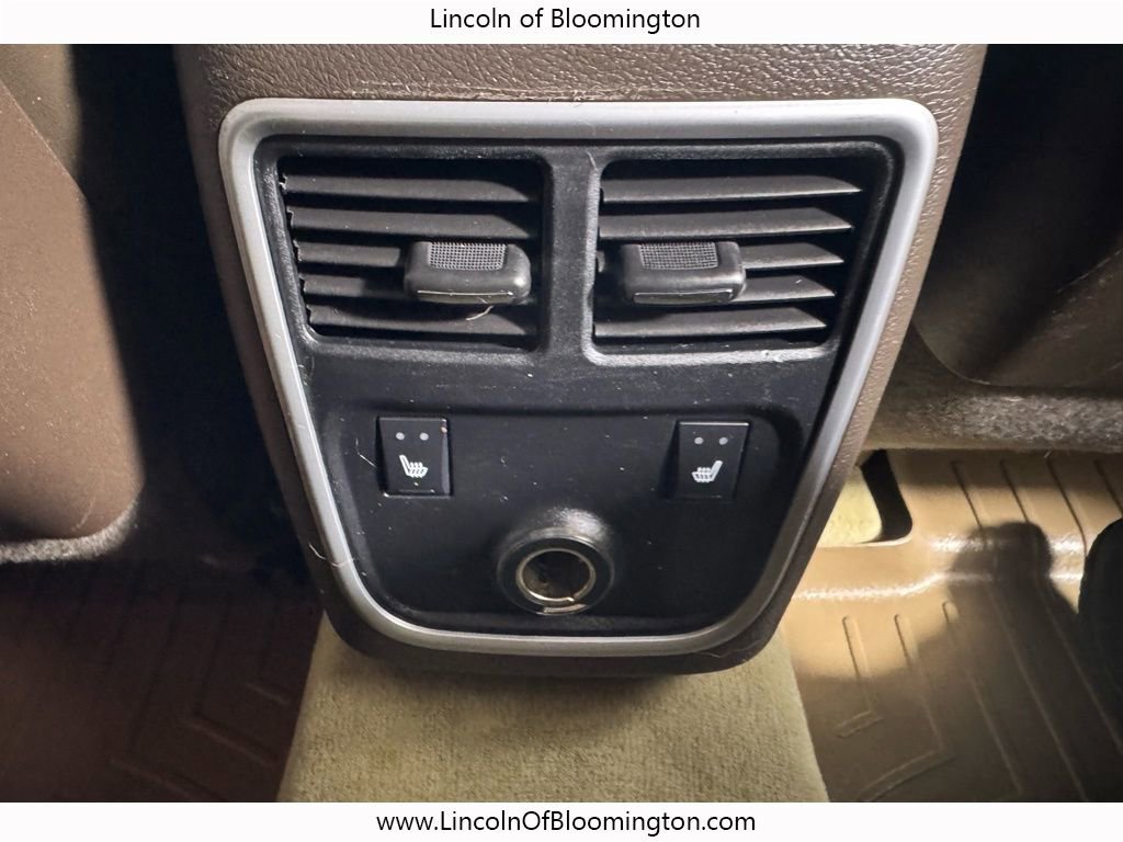 Used 2013 Chrysler 300 C Luxury Series w/ Harman Kardon Audio Group image 21