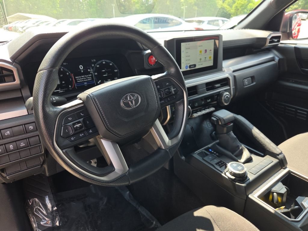 Used 2025 Toyota 4Runner TRD Sport AWD/4WD image 4