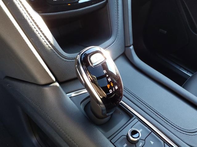 Certified 2025 Cadillac XT5 Sportv image 30