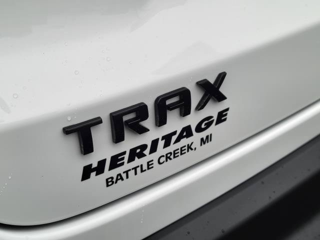 New 2026 Chevrolet Trax LT w/ Midnight Edition FWD image 31