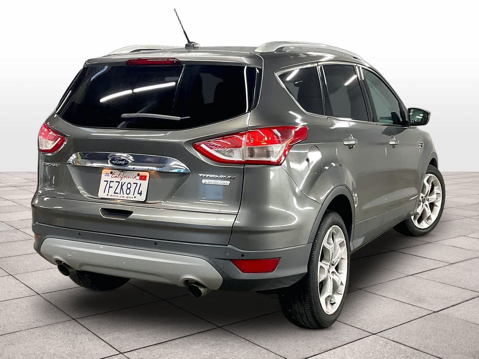 Used 2014 Ford Escape Titanium w/ Equipment Group 401A FWD image 14