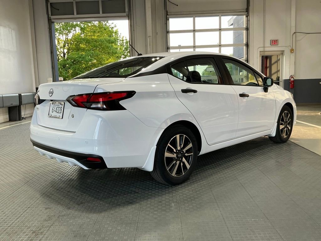 Used 2025 Nissan Versa S w/ S Plus Package image 7